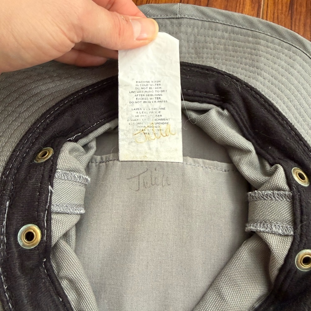 Canada Post Bucket Hat - Picture 8 of 14